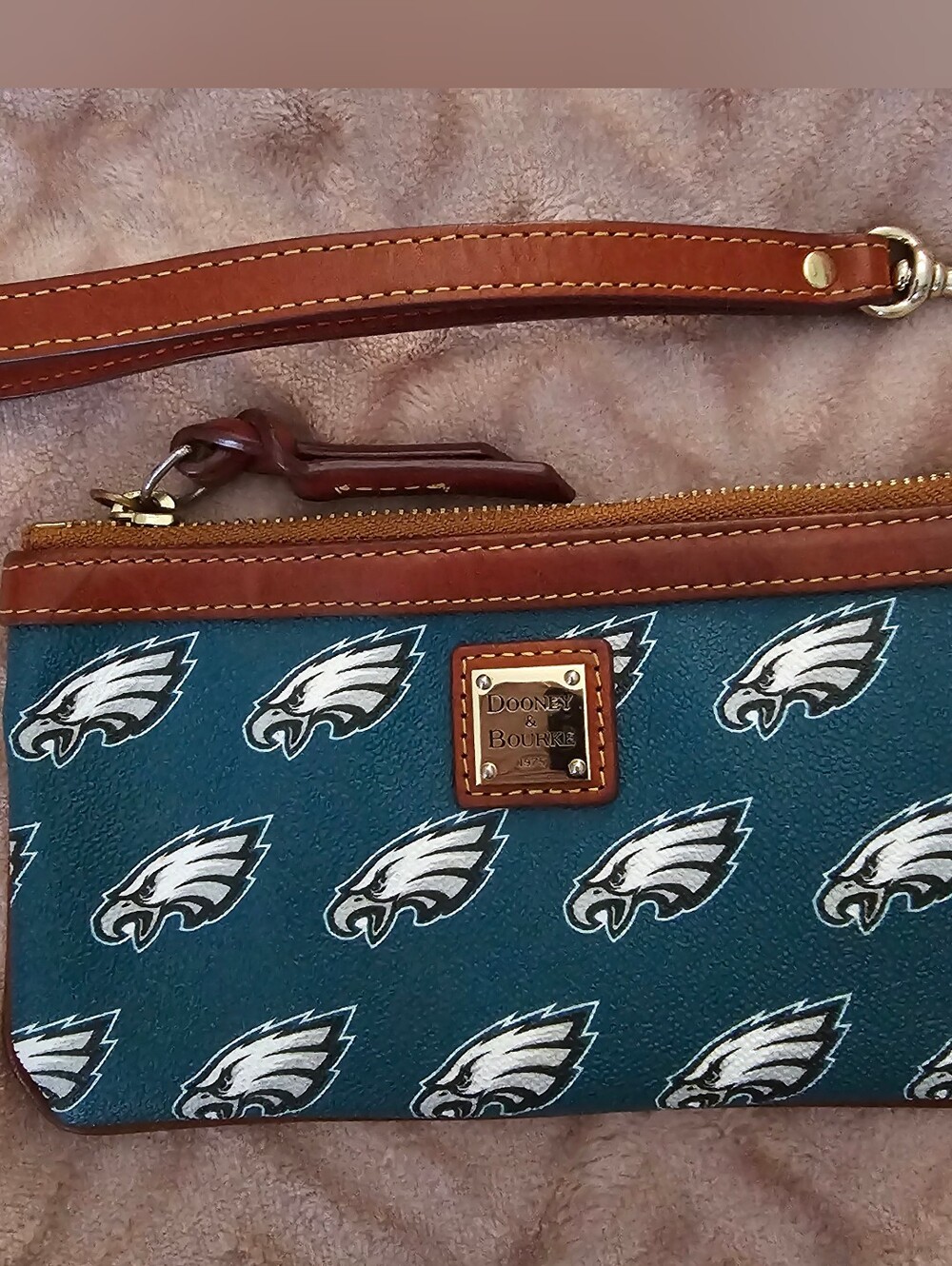 PHL Eagles Wristlet